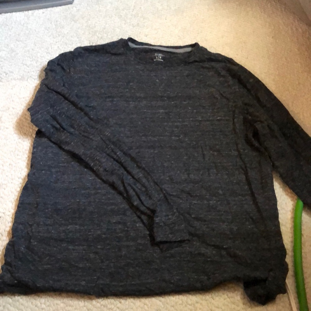 Plain gray long sleeve